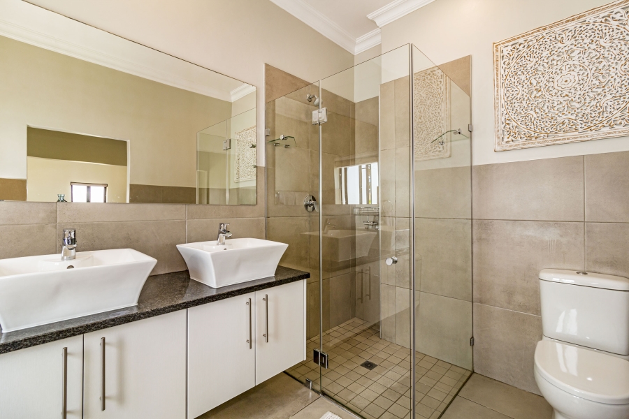 To Let 4 Bedroom Property for Rent in Croydon Olive Estate Western Cape